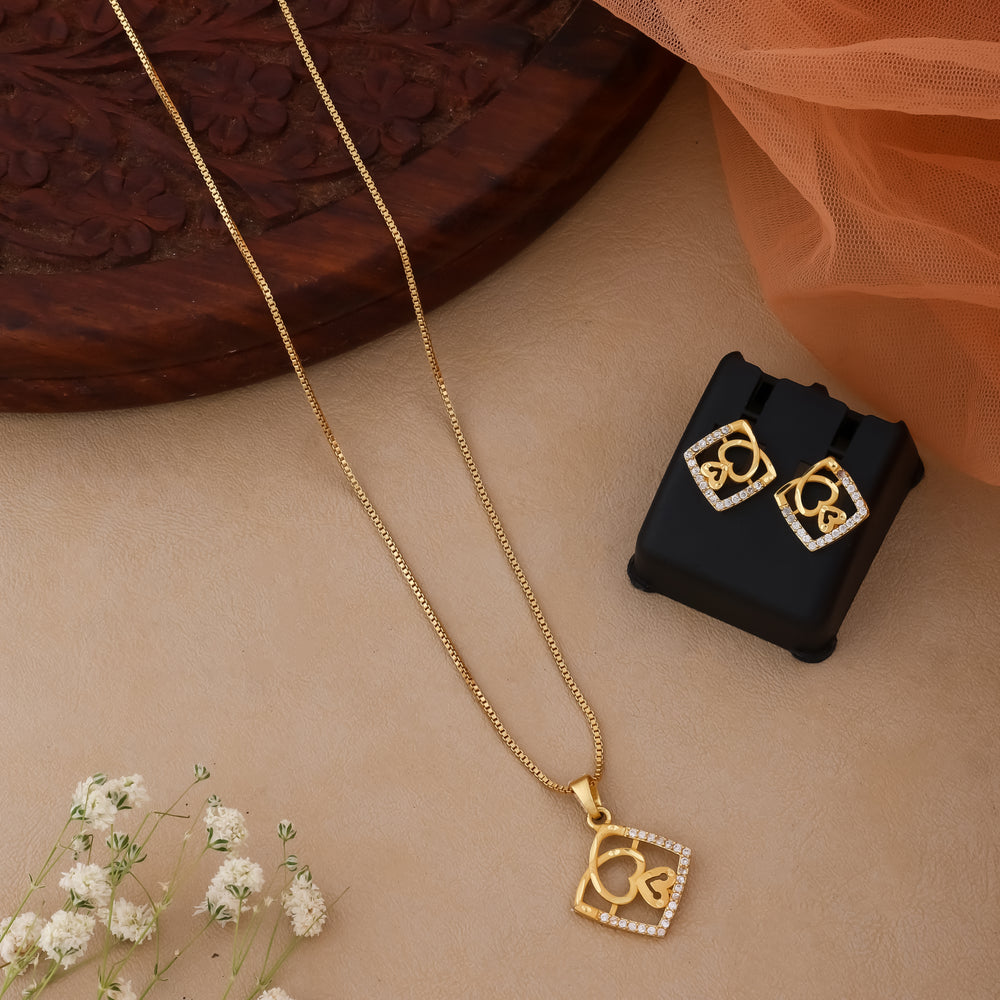 Aashvi Pendant Set