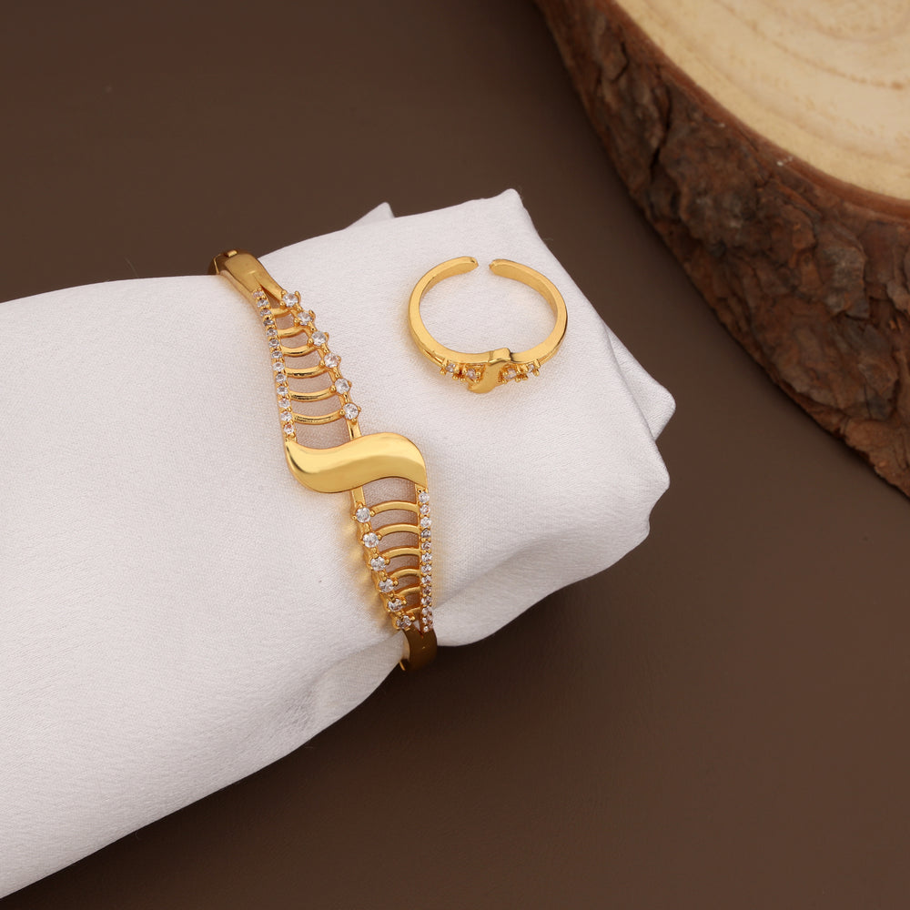 Nysa Bracelet