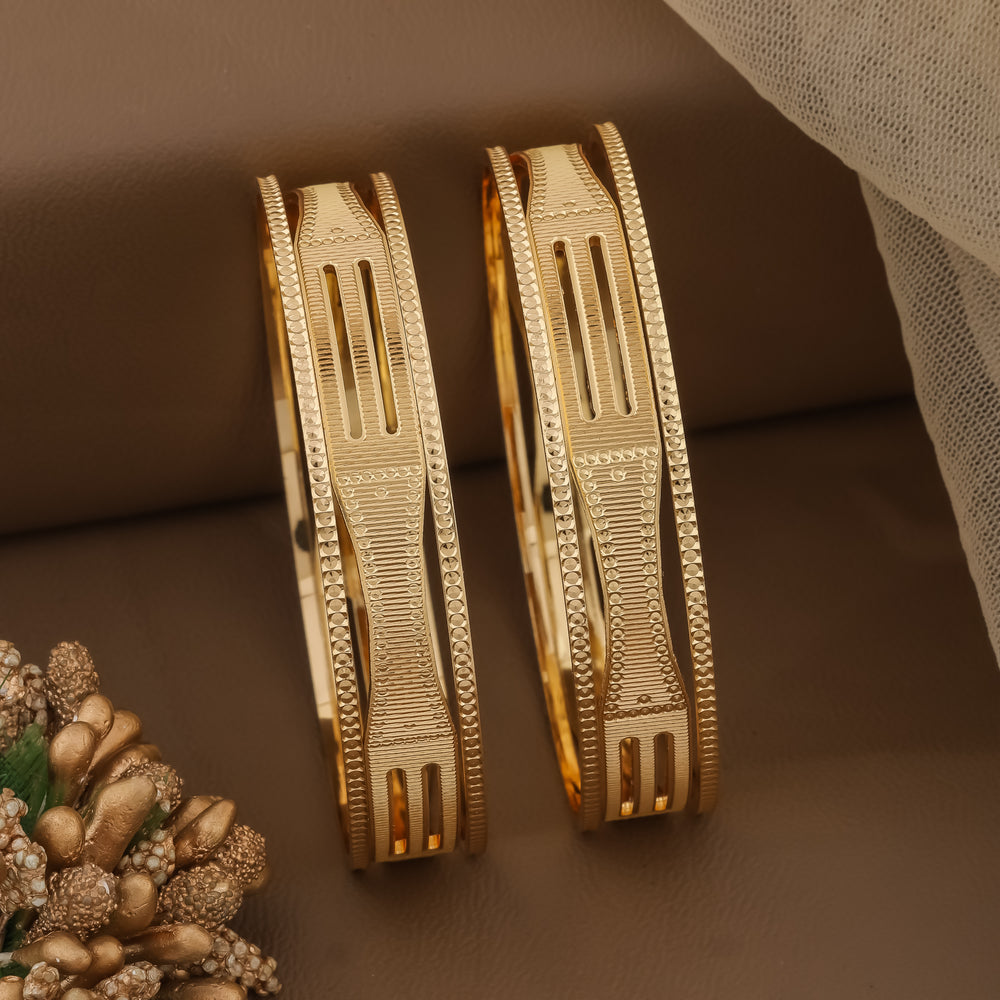 Tanuska Bangles (Set Of 6 Piece)